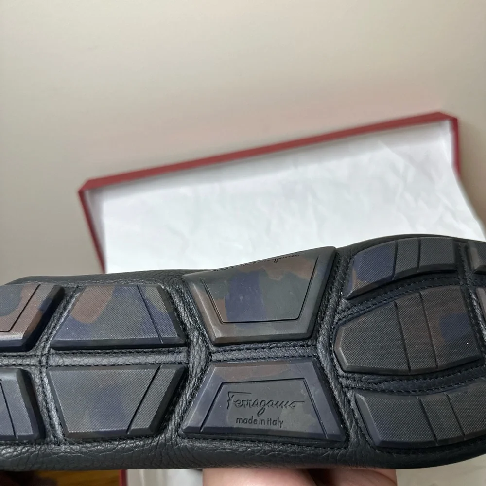 Salvatore Ferragamo Black Loafers with Brown Metal Buckle - Picture 6 of 13